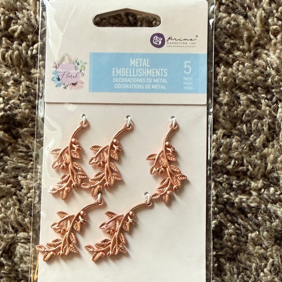 Craft Papers and Embellishments Set - Picture 6 of 6